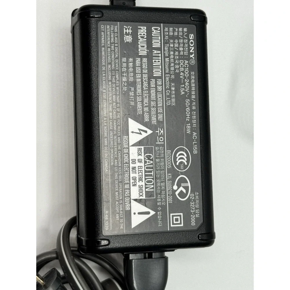 Sony‎ AC-L15A Handycam AC Adapter Power Supply Battery Charger - Genuine OEM